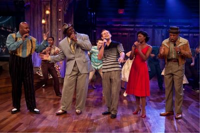 Cast of MEMPHIS Photo